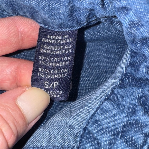 Wrangler Women's Blue Button Down Shirt - Picture 2 of 4